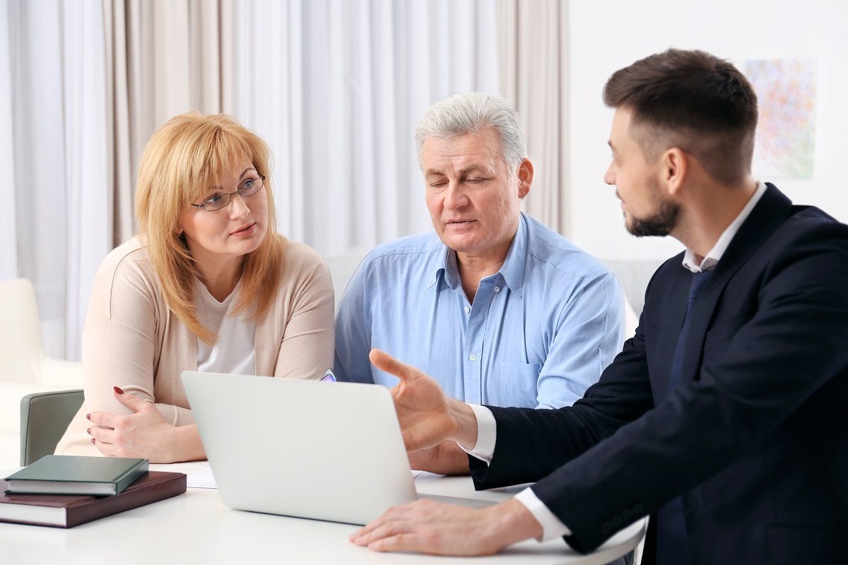 Choisir le meilleur avocat pour traiter vos dossiers de divorce