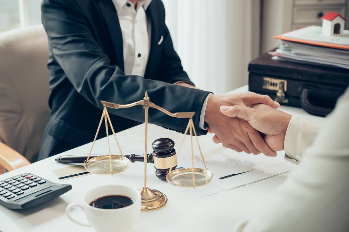 Contrôle fiscal : pourquoi vous faire représenter par un avocat dès les premiers échanges ?